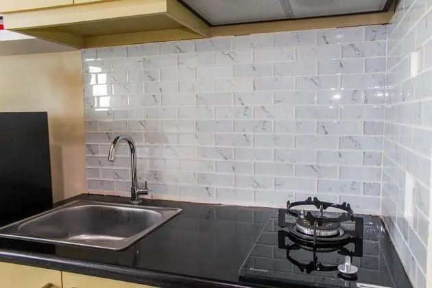 Modern Studio Apartment at B Residence - Mutfak