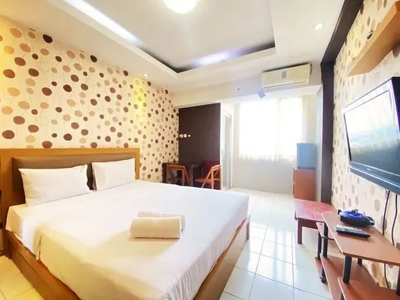 Modern Studio Room Apartment At Emerald Towers Bandung