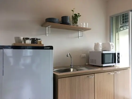 Modern Studio Room at Kathu - Mutfak