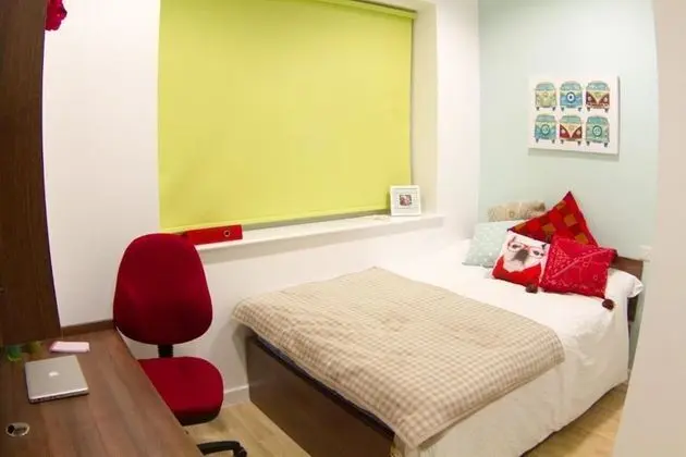 Modern Studios, BANGOR - SK