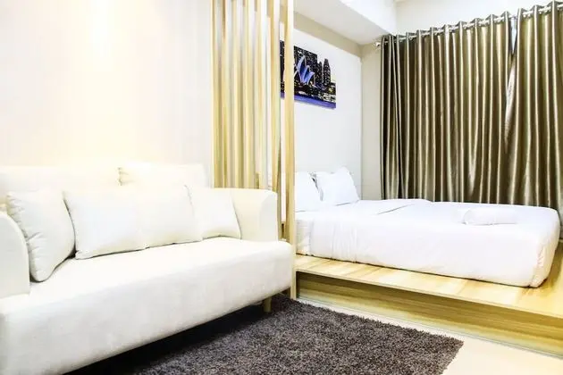 Modern Style The Oasis Studio Apartment with Comfortable Sofa - Öne Çıkan Resim