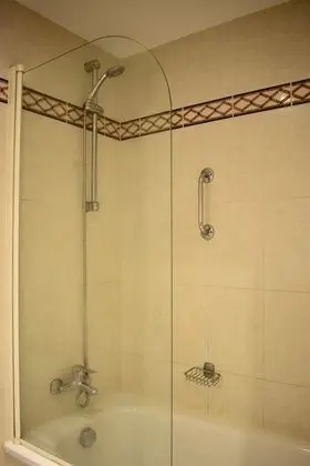 Modern and Stylish Apartment by Grand Canal - Banyo Tipleri