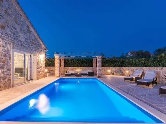 Modern Villa in Sukošan With Private Swimming Pool
