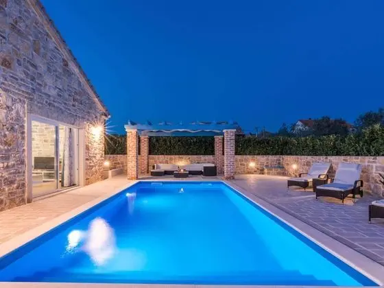 Modern Villa in Sukošan With Private Swimming Pool - Öne Çıkan Resim
