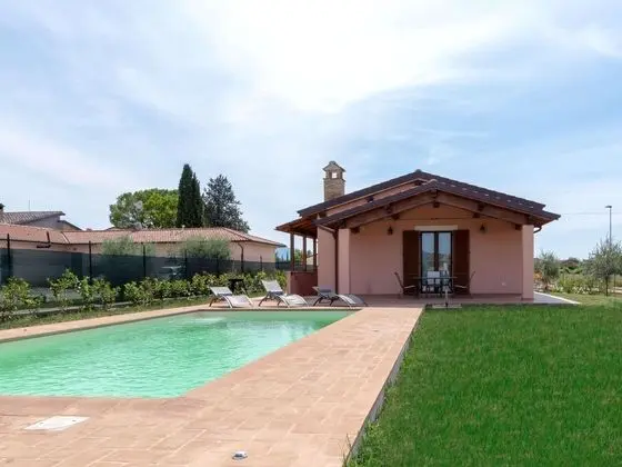 Modern Villa With Swimming Pool in Spello