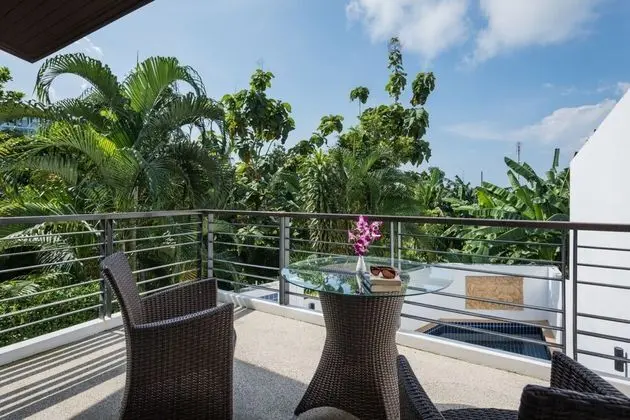 Modern Tropical Villa