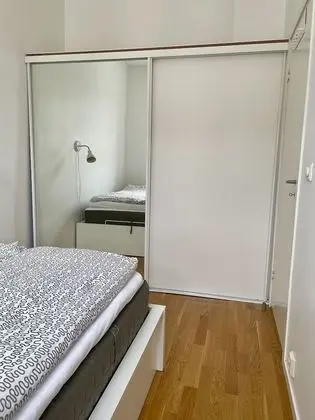 Modern Apartment With Balcony - Oda