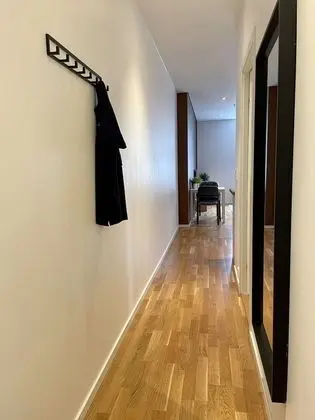 Modern Apartment With Balcony - Oda Düzeni