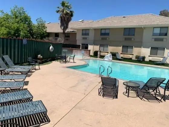 Modesto Hotel - Havuz
