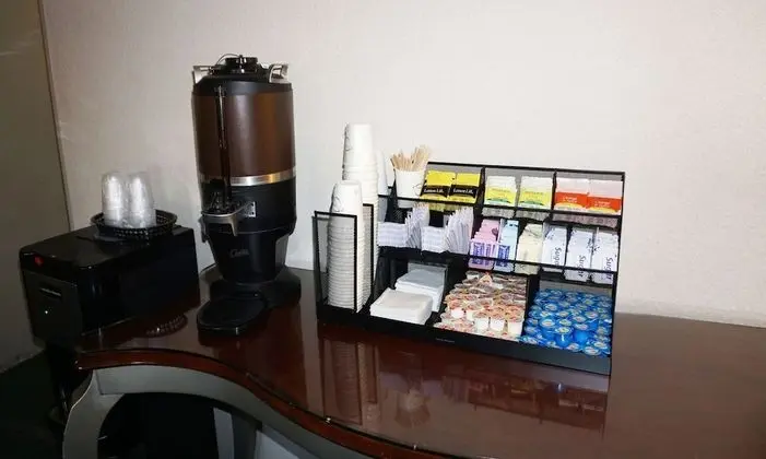 Modesto Hotel - Yerinde Yemek