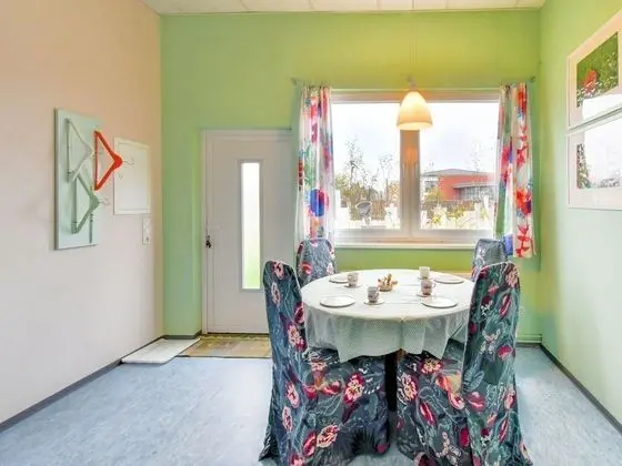 Modish Apartment in Rövershagen near Sea