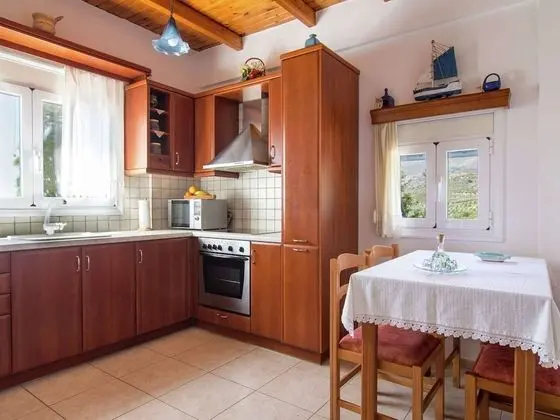 Modish Villa in Lefkogia Crete With Swimming Pool - Mutfak