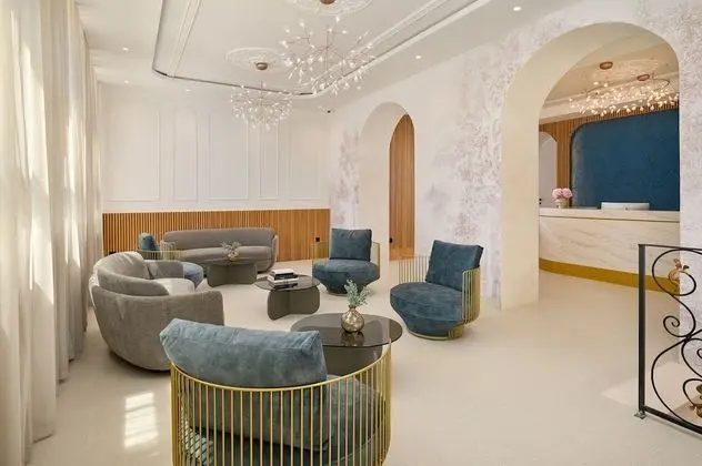 Hotel Moeesy, Blue & Green Oasis - Lobi