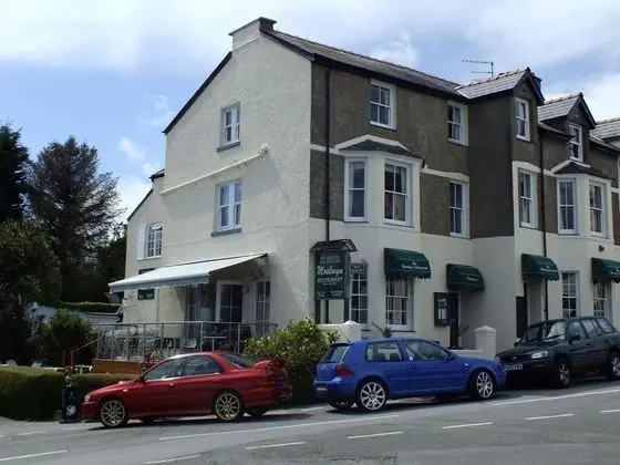 The Moelwyn Restaurant with Rooms