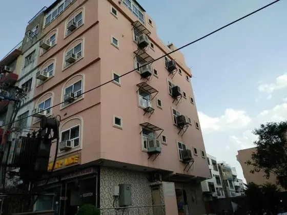Hotel Mohit Palace