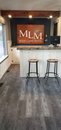 Moira Lake Motel - Lobi