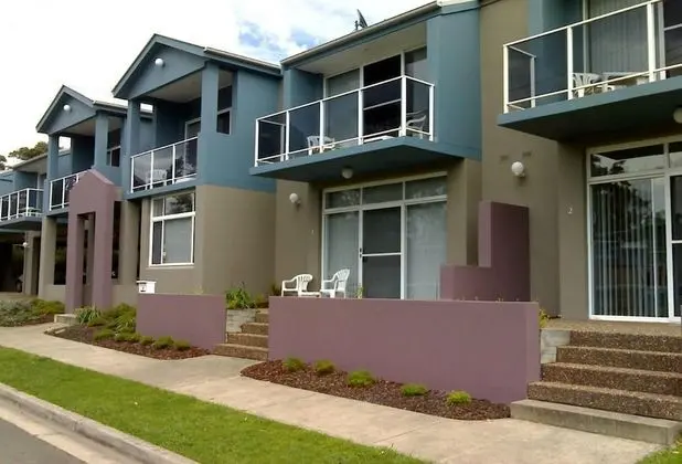 Mollymook Aquarius Apartments