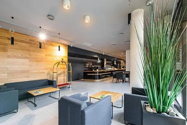 Molo Park Aparthotel - Lobi