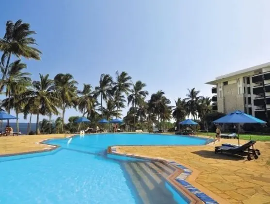 Mombasa Continental Hotel - Havuz