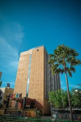 Monotel Luxury Business Hotel - Dış Mekan