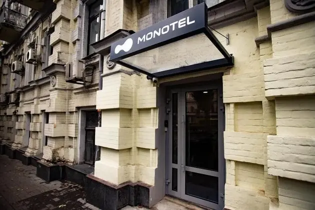 Monotel Space