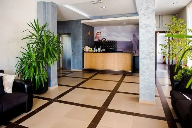 Hotel Villa Monaco - Lobi
