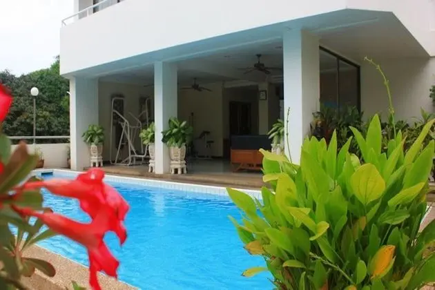 The Monaco Residence Pattaya - Havuz
