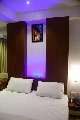 Hotel Monarch Center Point near Dahanu Beach, Bordi - Oda