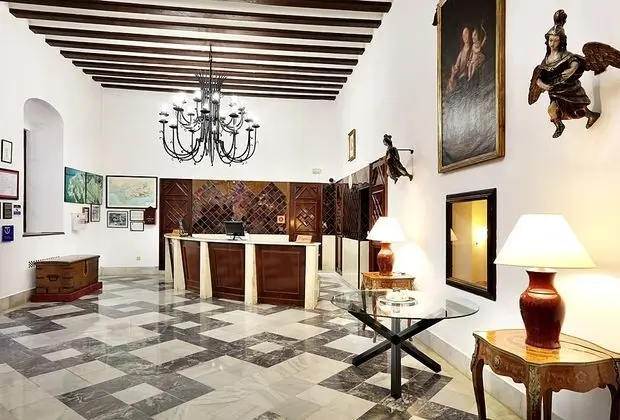 Monasterio San Miguel - Lobi