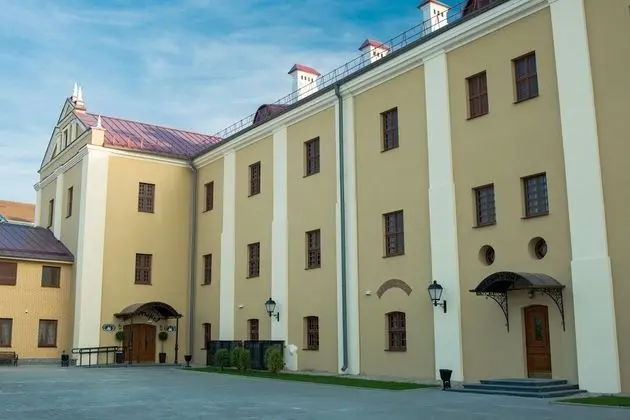 Hotel Monastyrski Minsk City Centre - Dış Mekan