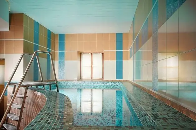 Hotel Monastyrski Minsk City Centre - Havuz