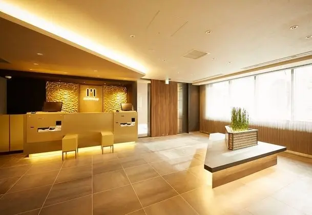 hotel MONday Kyoto Marutamachi - Lobi