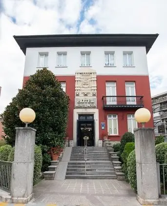 Hotel Mondragón