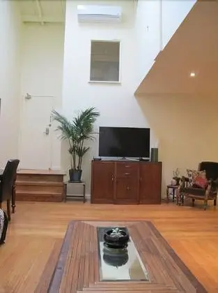 MONIKA, 1BDR Collingwood Apartment - Oda Düzeni