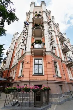 Monika Centrum Hotels - Dış Mekan