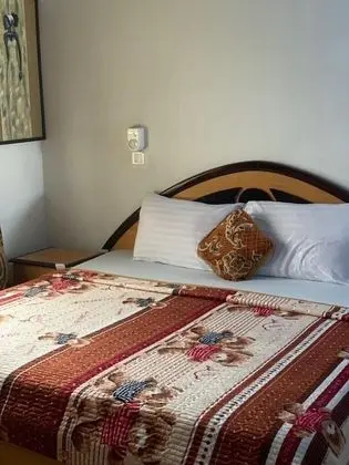 Monipee Hotel