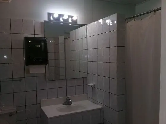 Monique's Guesthouse - Banyo Tipleri