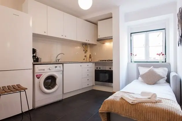 Moniz Studio Apartment - by LU Holidays - Mutfak