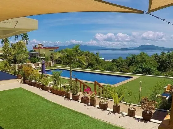 Monkey Beach Dive Resort
