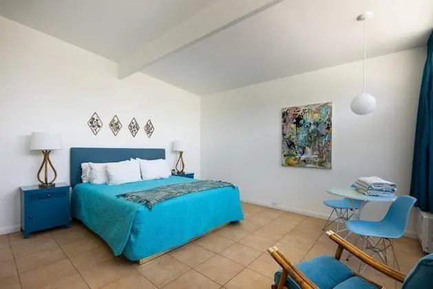 Monkey Tree Hotel 17