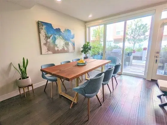 Monki Di Executive Suites - GLAS