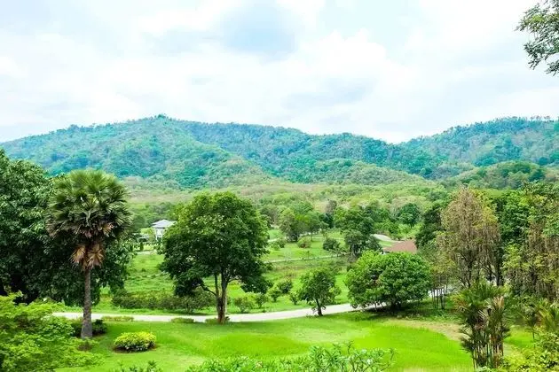 Monlada Khaoyai