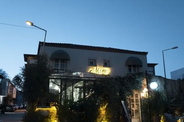 Mono Alaçatı