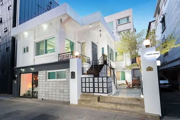 Mono House Hongdae 2