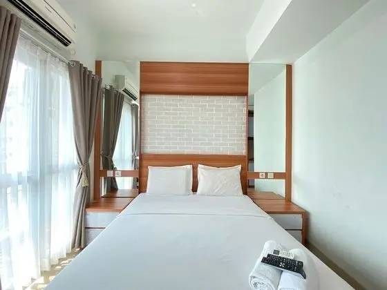 Monochrome Studio Room At Taman Melati Jatinangor Apartment