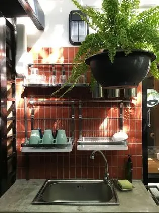 Monomer Hostel Bangkok - Mutfak