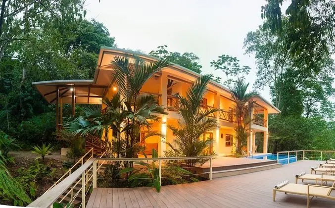 Monos Locos - Portasol Vacation Rental