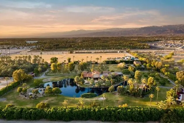 Monroe Estate in La Quinta