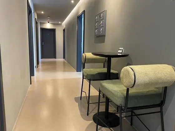 Hotel Mons Am Goetheplatz - Lobi