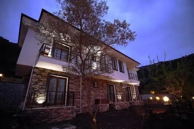 Mons Casa Boutique